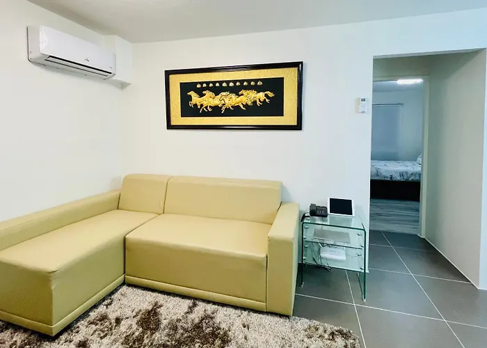 Ej Homes - Amalfi Oasis