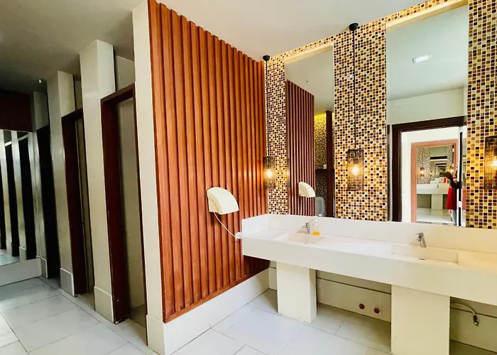 Ej Homes - Amalfi Oasis